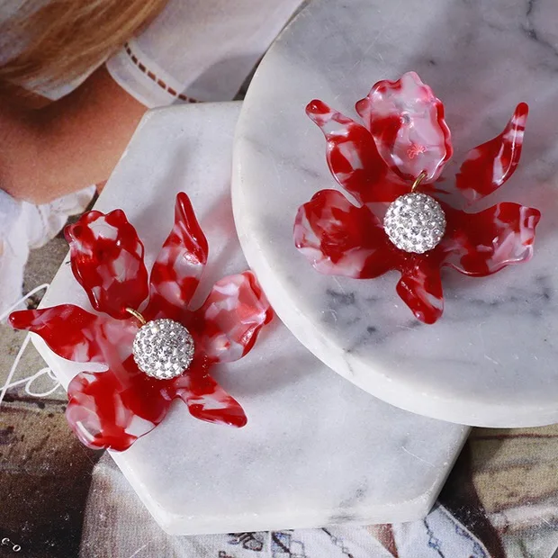 

2019 Amybaby Luxury Fashion Resin Lily Flower Womens Stud Earring Jewelry For Party