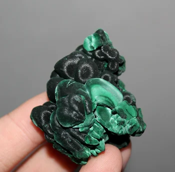 

52g Natural beautiful malachite mineral specimen crystal Stones and crystals Healing crystal Free shipping