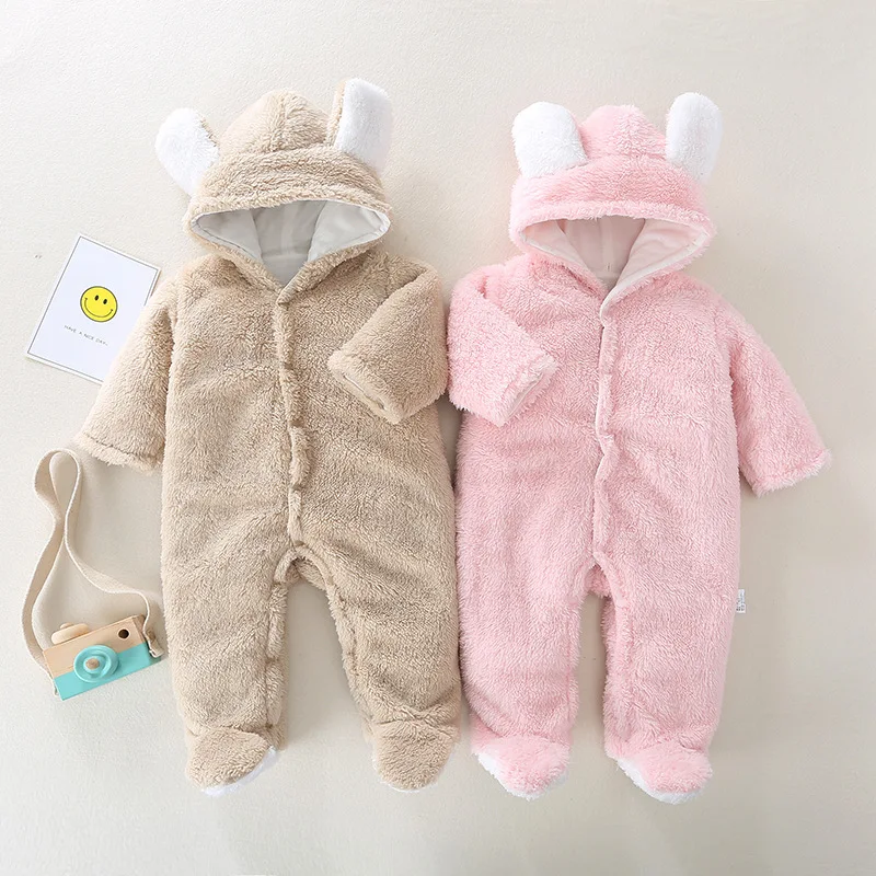 

Newborn baby girl jumpsuit winter thick warm warm jumpsuit solid color hooded baby boy robe romper baby piece Romper out clothes