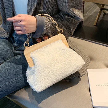 

Elegant Female Chain Tote Clip bag 2020 Fashion New Quality Soft Plush Women's Designer Handbag Travel Shoulder Messenger Bags