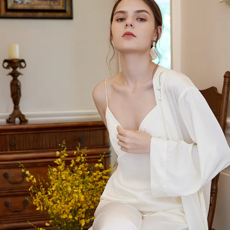 

Sleepwear Long Sleeve Nightgown For Female Ladies Pyjamas Homewear Sling Pure White Embroidery Warm 2 Pieces Pajamas Set Autumn