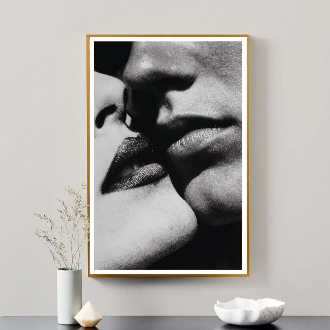 Helmut Newton - Kiss Bordighera 1982 Canvas Poster Home Wall