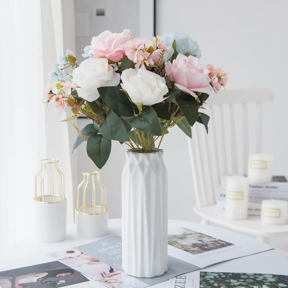 

Artificial Flowers Vase for Home Decor Darden Wedding Decorative Fake Plants Dining Table Accessories Silk Rose Bridal Bouquet