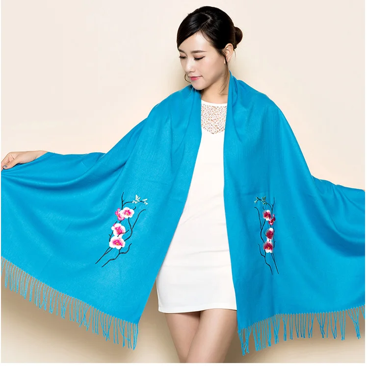 peacock blue Женский вышитый шарф с цветами Осень Зима шаль с бахромой шарфы женские кашемировый шарф Пашмина Bufanda Mujer теплый - Цвет: peacock blue