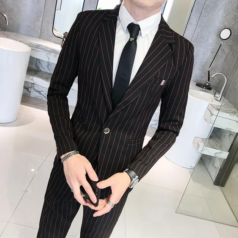 2019 autumn men's fashion striped suit two-piece suit (blazer + suit pants) men's single buckle slim casual groom wedding suit 2019 autumn men's fashion striped suit two-piece suit (blazer + suit pants) men's single buckle slim casual groom wedding suit