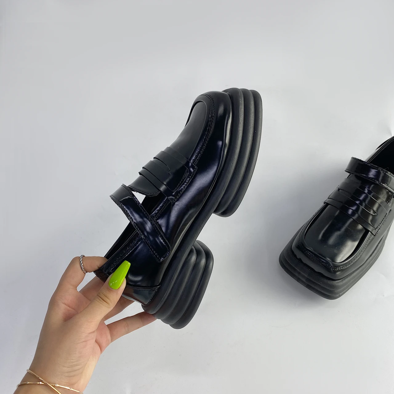 Flats Women's Shoes 2022 Spring Winter New Chunky Mules British Style Lazy Shoes Fashion Casual PU Dress Square Toe Oxford Shoes