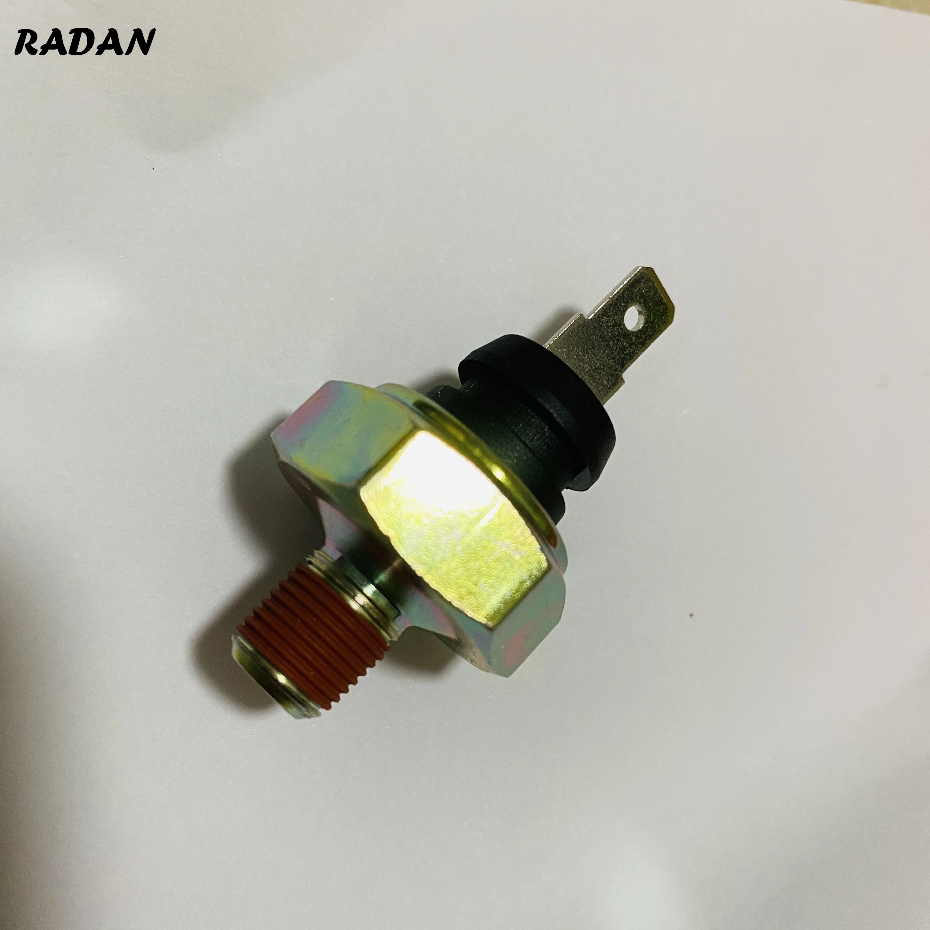 Оригинальный датчик давления масла для JAC J3 A137 OEM:1026050GG010 | Автомобили и мотоциклы