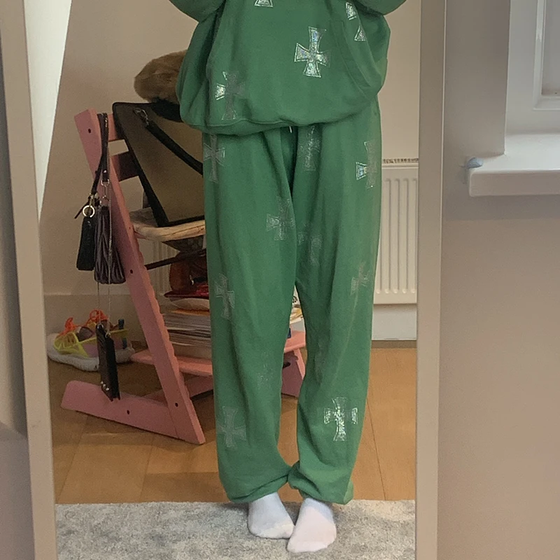 GREEN JOGGER