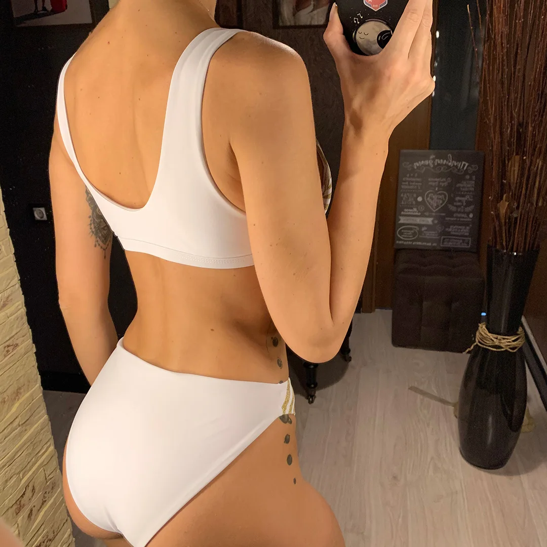H7a96c86a82b64b4c8dcec22623c9f523c.jpg