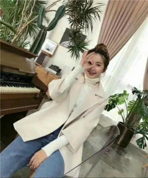 Woman Short Woolen Coat Belt Jacket