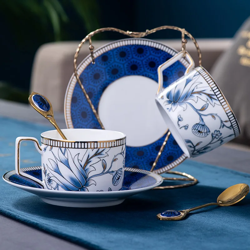 

High grade elegant Bone China European style small luxury coffee cup set coffee set with home English afternoon tea cup and dish
