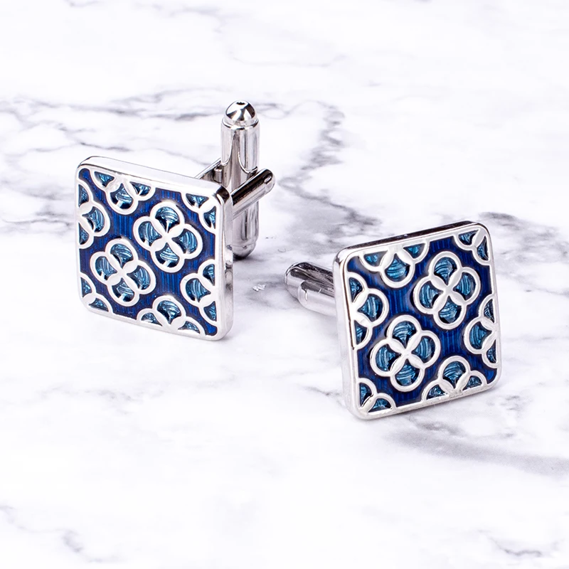 New Luxury Square Enamel Cufflinks Blue Flower Design Cuff Button Lucky Four-Leaf Clover Jewelry For Mens Wedding Business Gift