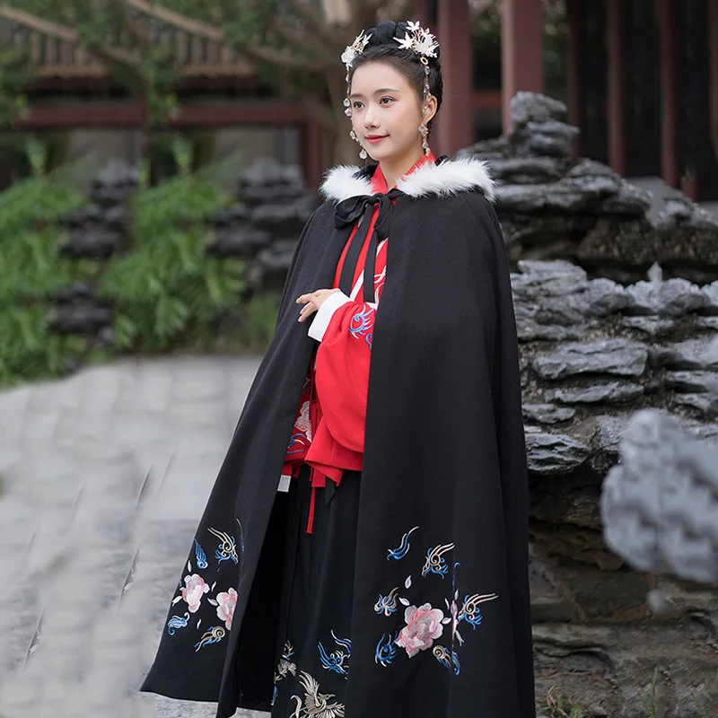 Черный Вышивка Hanfu плащ для женщин теплое народное пальто дамы фестивальный рейв наряд с капюшоном пальто певцы представление одежда DC3429 - Цвет: Черный