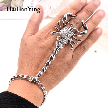 

New Punk Scorpion Two-piece Ring Exaggerated Adjustable Retro Personality Animal Bracelet Special Rock Style Unisex Jewelry