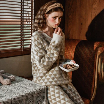 

Knit Pajamas Set Women Winter Thick Warm Long Sleeve Round Neck Soft Pajamas Two Piece Mujer Home Wear Chic Sleepwear Sets