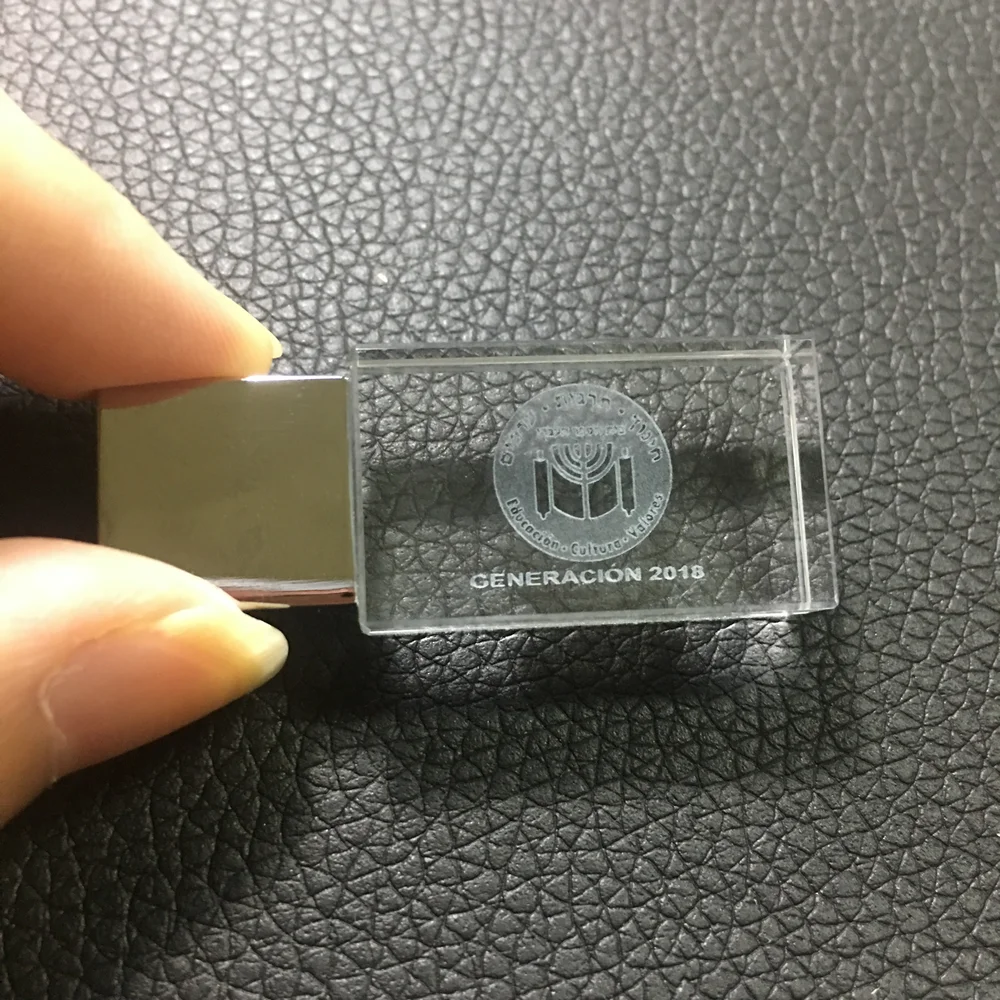 Серебристый умный флеш накопитель с логотипом на заказ Хрустальный Usb объемный