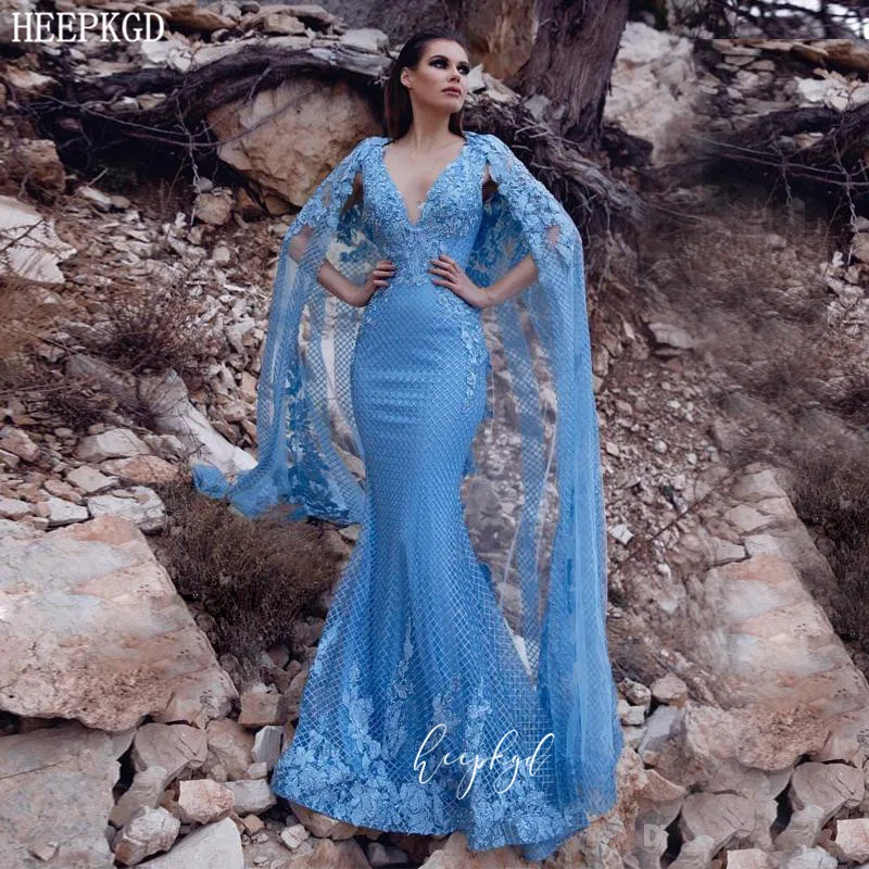 Новинка года. Арабское вечернее платье русалки мятно-голубого цвета с накидкой. Длинное кружевное вечернее платье в пол с v-образным вырезом