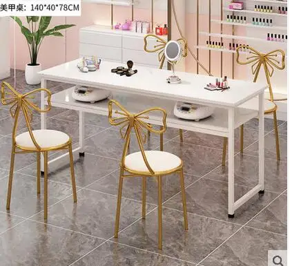 Manicure table and chair