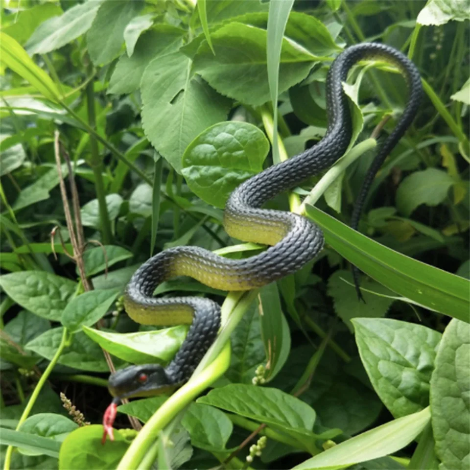 Serpente Di Gomma Realistico Da 130 Cm - Giocattolo Per Scherzi E Halloween, Morbido E Flessibile - Foto 3