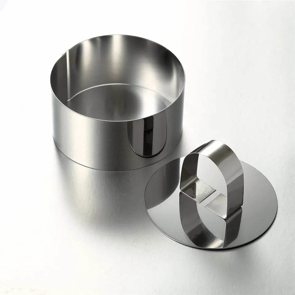 Set Di 3 Stampi Rotondi Per Mousse E Piatti Freddi In Acciaio Inossidabile – Dimensioni 6, 7 E 8 Cm