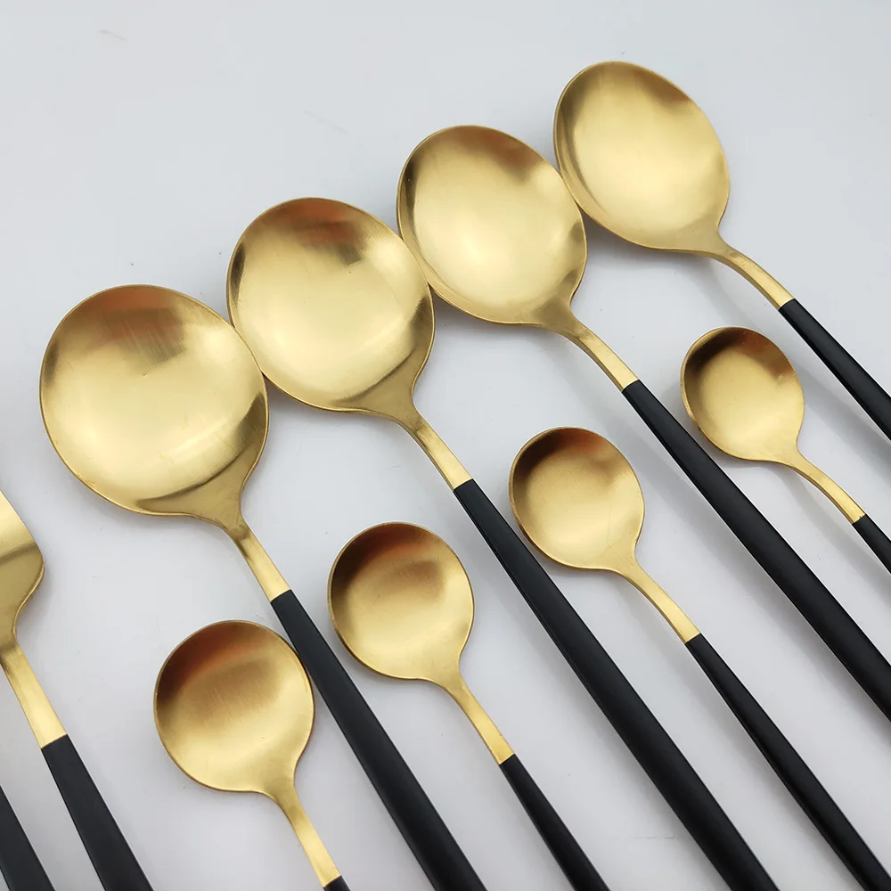 36Pcs 블랙 매트 Flatware 칼 붙이 세트 304 스테인레스 스틸 식기 세트 디저트 포크 스푼은 제품 세트 주방 식기