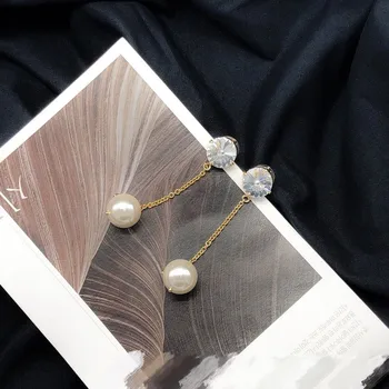 

2020 New Pearl Zircon Tassel Earrings Light Luxury Non-Mainstream Ornament Earrings