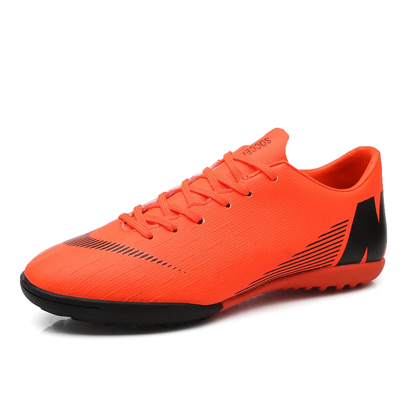 YHKLERZU Football Shoes Men Turf Spikes Football Boy Women Outdoor Athletic Trainers Sneakers Adults Brand Professional Soccer - Цвет: Orange1