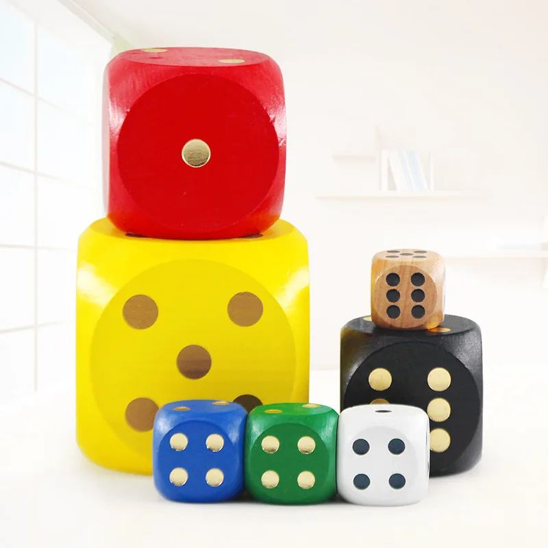 

Manufacturers Direct Selling 12-80 Size Wooden Dice DIY 30 Mm Game Dice 1.6 Cm Wooden Toys Sieve Wholesale