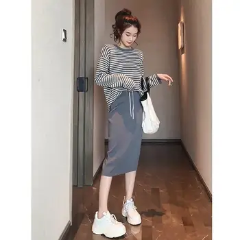 

2019 Autumn Knitted Pullover 2 Piece Set Women Fashion Striped Sweater Pencil Skirt Suit Bodycon Skirt Outfits