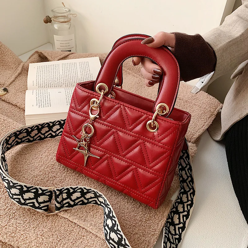 

Women's Day Princess Bag 2020 New Tassel Red Shoulder Handbag pu Leather Wide Shoulder Strap Fashion Luxury Handbag and Purse