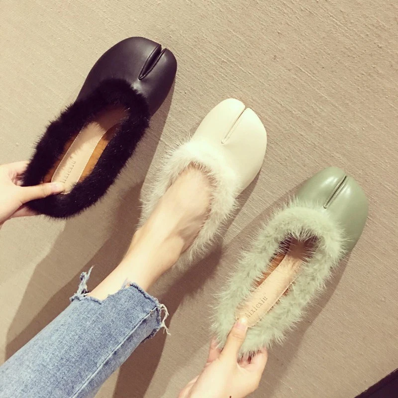 

split toe shoes woman quality soft leather flats fur slippers winter warm plush clip toe flip flops lazy outside slip-on loafers