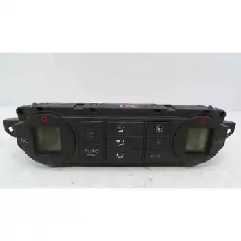 

3M5T18C612AR Command Heating/Air Conditioning Ford Focus Hatchback (CHAP) 1.6 Tdci