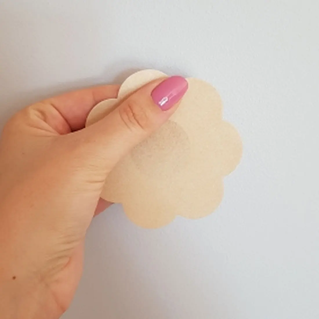 10pair Womens Disposable Breast Petals Nipple Covers Backless Bra Pad Nipple Stickers Womens Invisible Nipple Cover Stickers