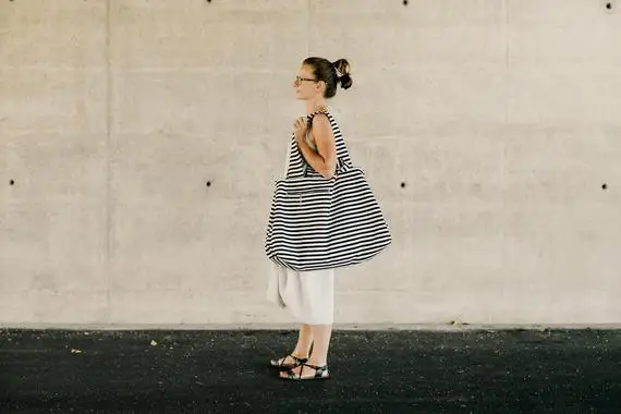 Классическая парусиновая модная прочная Женская хозяйственная сумка через плечо в черно-белую полоску льняная хлопчатобумажная