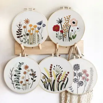 

DIY Embroidery Flower Handwork Needlework for Beginner Cross Stitch Kit Ribbon Painting Embroidery Hoop DIY Gifts New HOT
