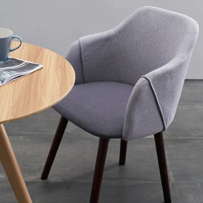Скандинавская обивочная ткань из натурального дерева, обеденный стул, креативный досуг, кофе, простой современный домашний стул