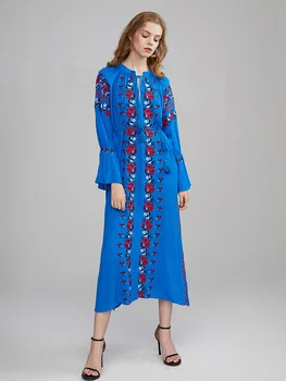 

New summer holiday beach dress Bohemia Nepal Island dress ethnic loose Rose Embroidery long dress