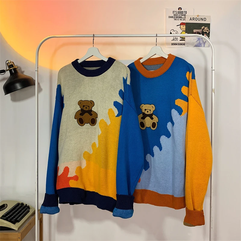 

Hong Kong style bear print crew neck sweater men's fall/winter sweater