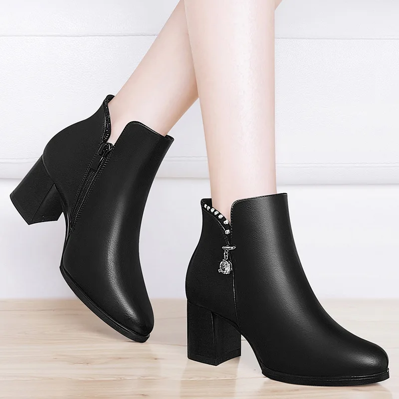 

Yasilaiya 3307 round-Toe Chunky Heel WOMEN'S Boots Side Zipper Rhinestone Ornament Women's Boots Waterproof Platform WOMEN'S Boo