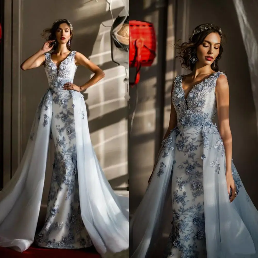 

2020 Mermaid Prom Dresses Detachable Skirt Plunging Neck Lace 3D Appliqued Evening Gowns Plus Size Blue Formal Dress