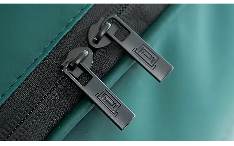 9491967647_888491151