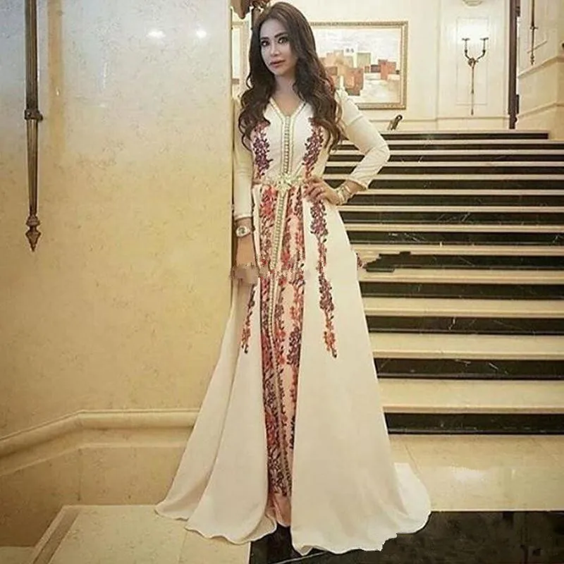 Кафтан Вечернее платье марокканский кафтан удивительная вышивка v-образным вырезом случай формальное платье выпускного вечера Дубай Абая арабское, с длинными рукавами Вечерние
