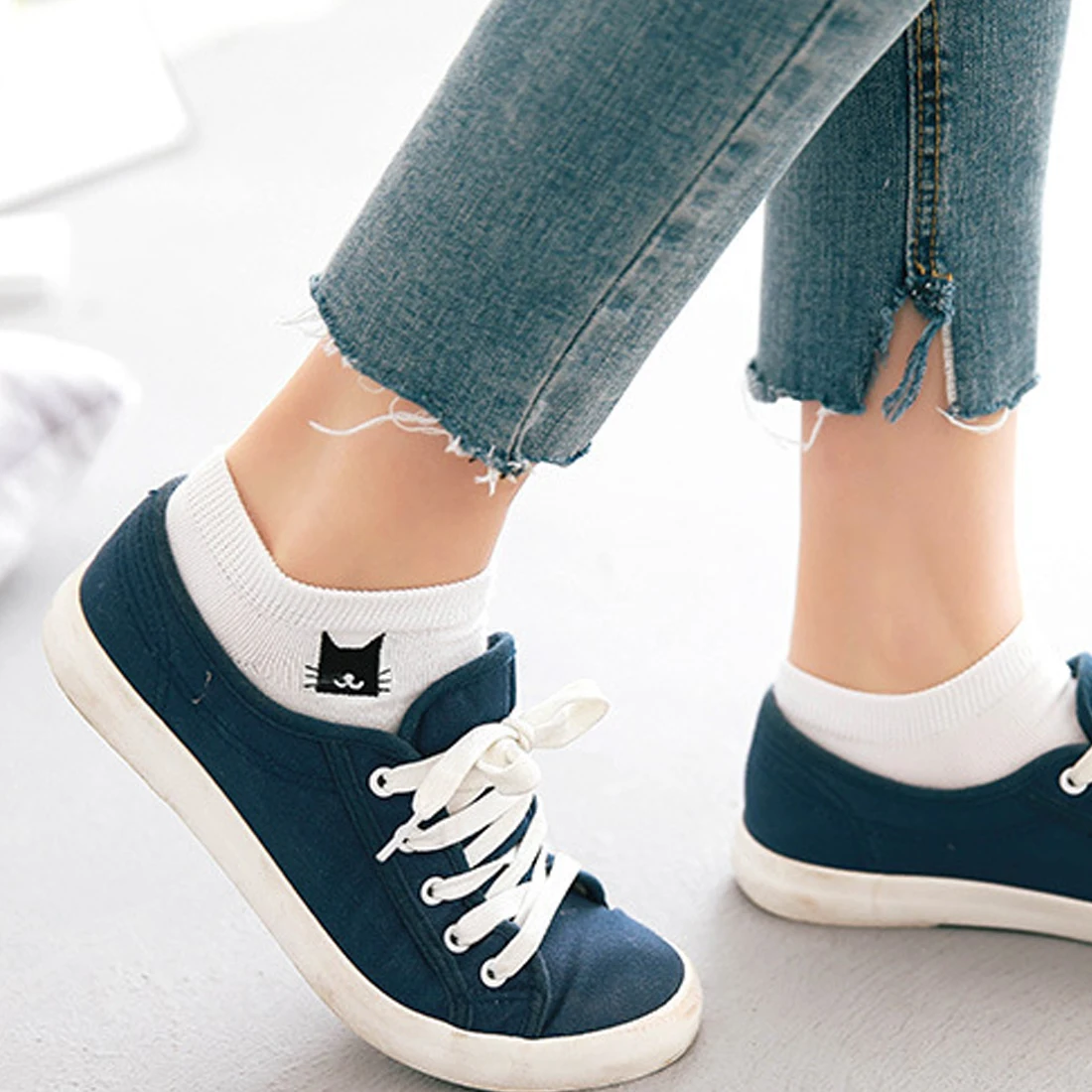 Embroidered Cat Boat Socks Spring Summer Warm Comfortable Breathable Wild Cotton Skin-friendly Women Socks