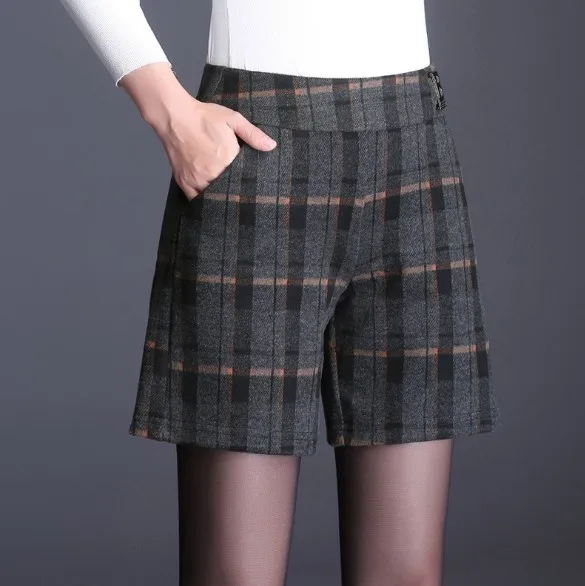 yellow plaid Autumn Winter Woolen Shorts Women High Waist Plaid Wide Leg Wool Shorts Ladies Plus Size 9XL Casual Loose Boots Shorts DS50886 - Цвет: yellow plaid
