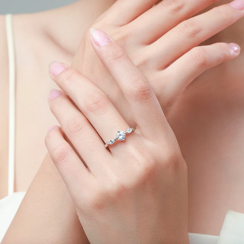 Ailmay 100% 패션 스파클링 1.0ct 지르코니아 손가락 반지 여성을위한 결혼식 성명 파인 실버 주얼리