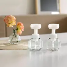 

300ml Recycled Flower Foam Bottle Spiral Mouth Transparent Foaming Lotions Refillable Floral Head Soap Bottle for Bathroom