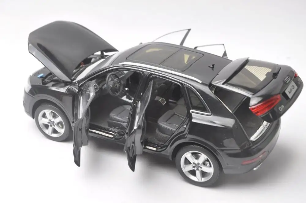 1:18 литая под давлением модель для Audi Q3 2013 Черный внедорожный игрушечный