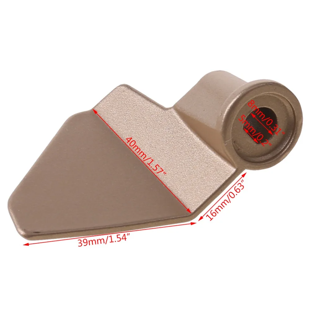 8QQ100528-cmb