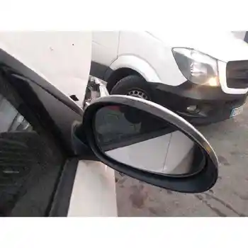 

RIGHT REARVIEW BMW SERIES 1 SALOON (E81/E87)