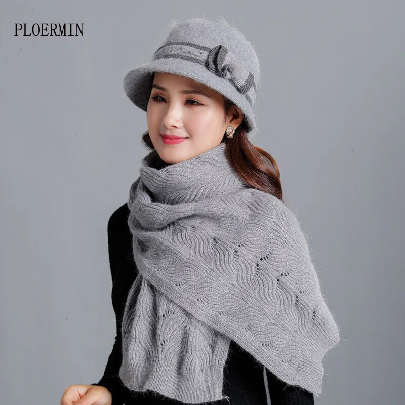 winter hat with flower